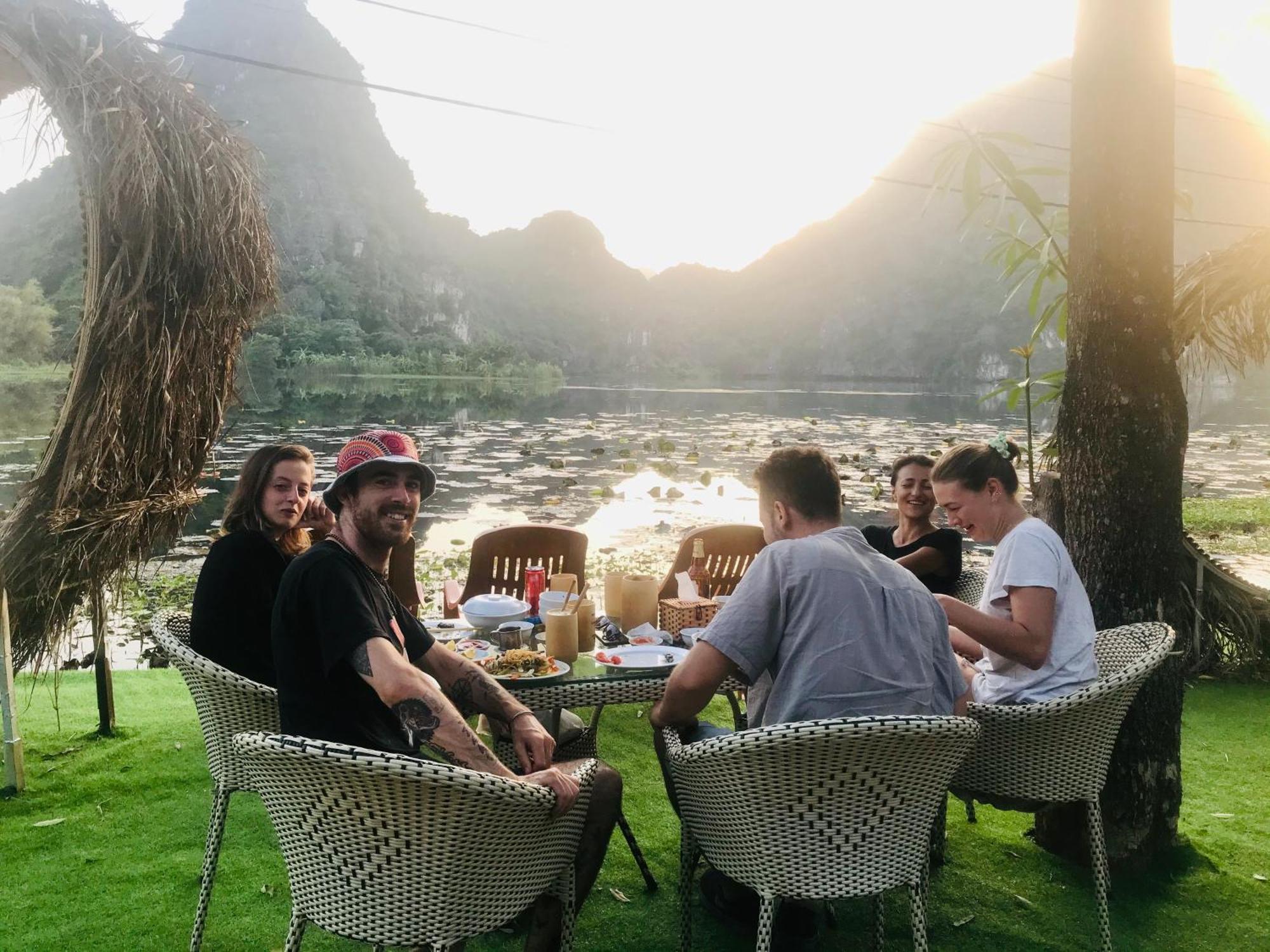 Trang An Lotus Lake Homestay Ninh Binh Exterior photo